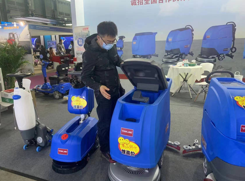 聊城坦洁洗地机公司致力于电动洗地机的生产、销售和服务百家